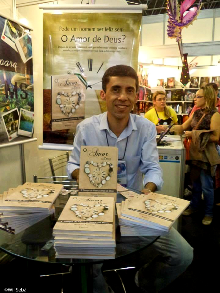 Sessão de Autógrafos Bienal do Rio/2013